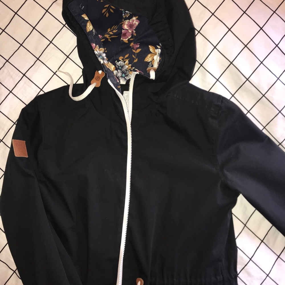 SOLD - Picture 2 of 3